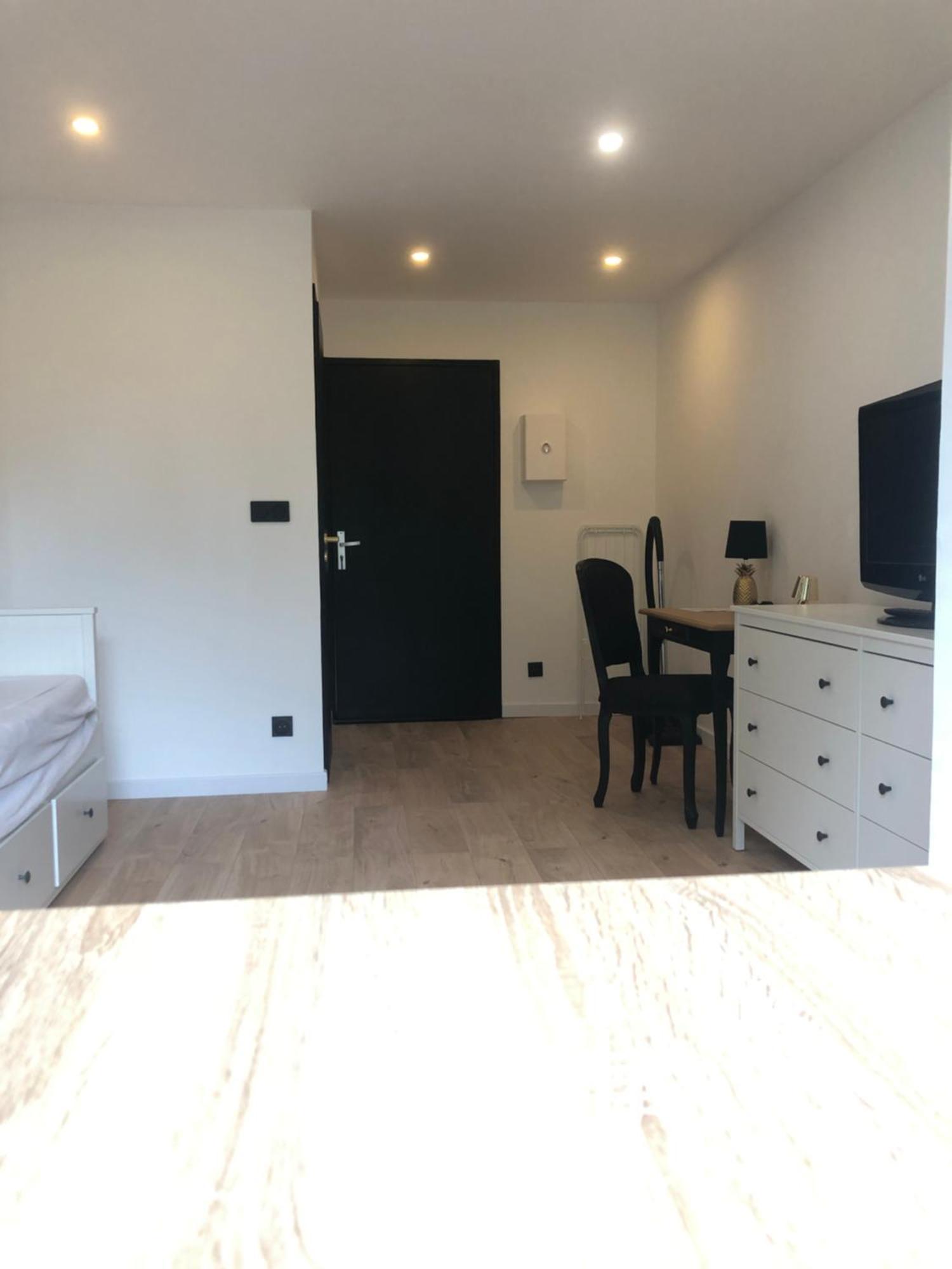 Valeur Sure Sanary Parking Prive Apartment Екстериор снимка